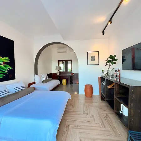 Palassa Private Residences Balabag  Room photo