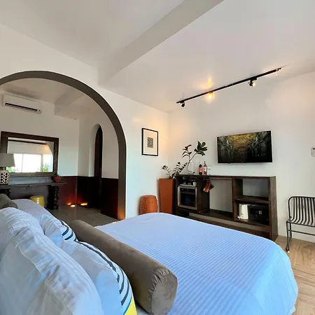 Palassa Private Residences Balabag  Room photo