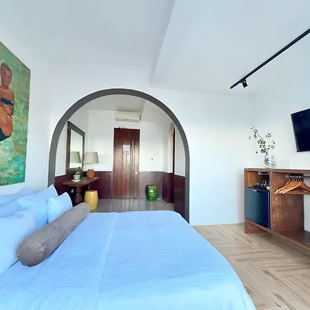 Palassa Private Residences Balabag  Room photo